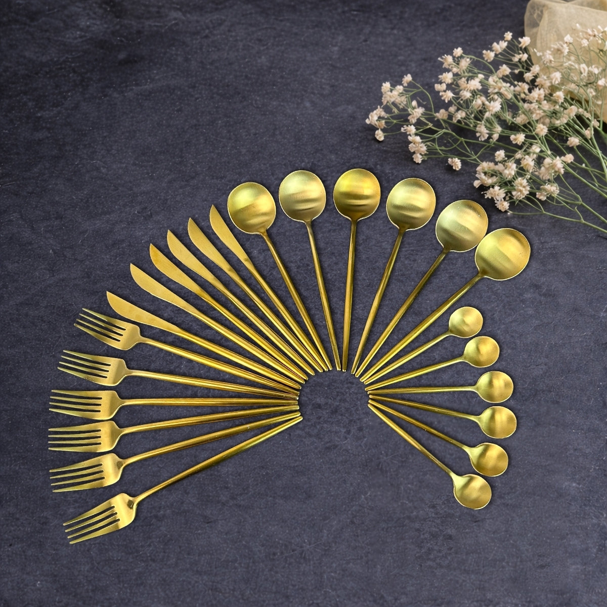 80 Grams Heavy Cutlery for 6 People - 24 Piece Set - Full Golden